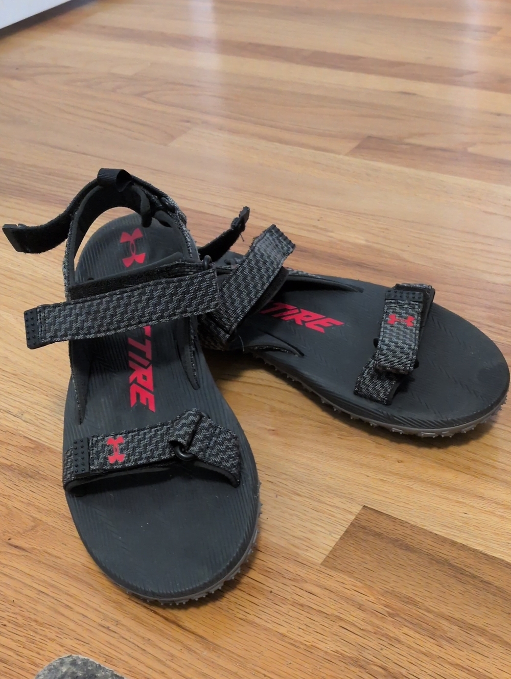 Under Armour Fat Tire Athletic Sandals